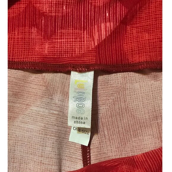 LuLaroe Red Valentine Heart Leggings OS - Picture 2 of 3